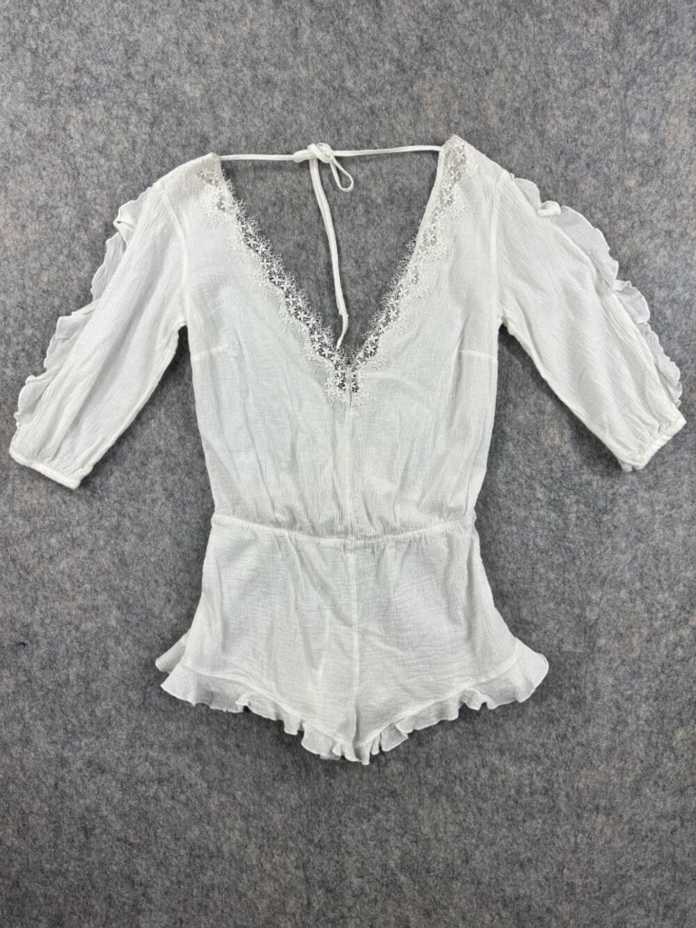 Victorias Secret Romper White Gauze Sz M Lace Trim V Neck Resort